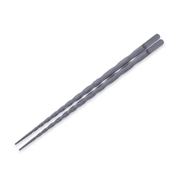 貝印 握りやすい菜箸 27cm(ヘラ付き)の2本の本体