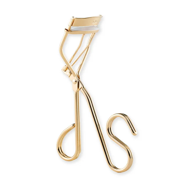 Ring Eyelash Curler 21 CHAMPAGNE GOLD。S字のリング形状ハンドルが付いたシャンパンゴールドのビューラー