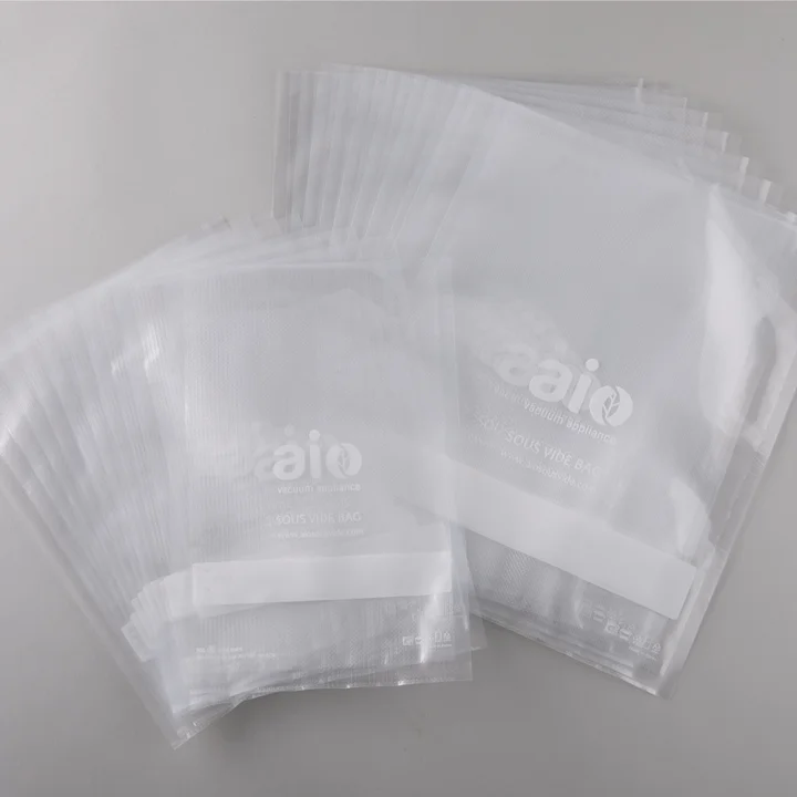 貝印 KaiHouse aio 低温調理器の専用真空袋 表面が凹凸加工されたSOUS VIDE BAG