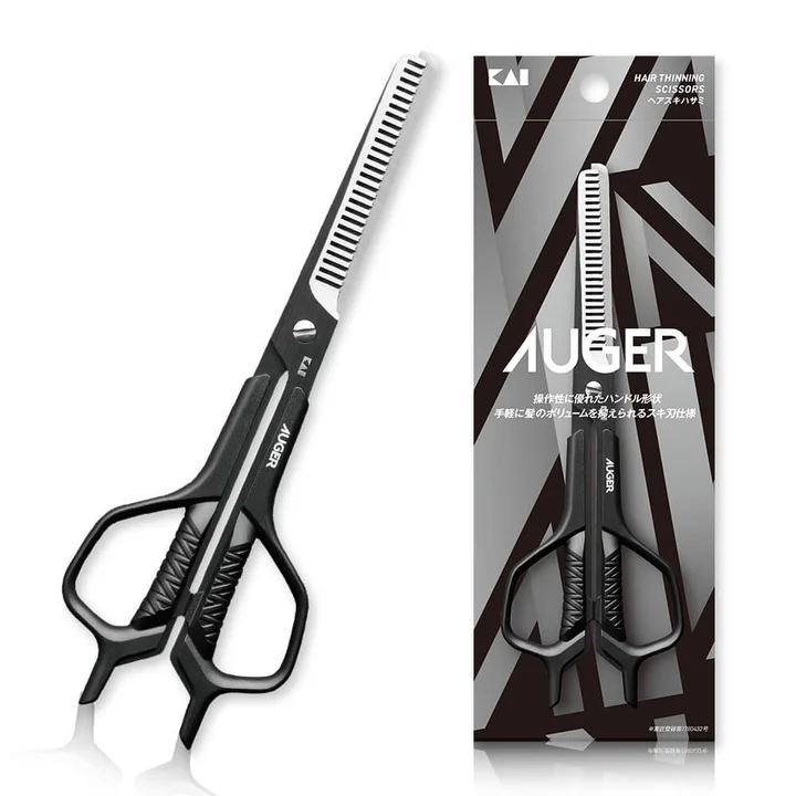貝印 AUGER ヘアスキハサミ セルフ用 黒いスキ刃の本体とパッケージ