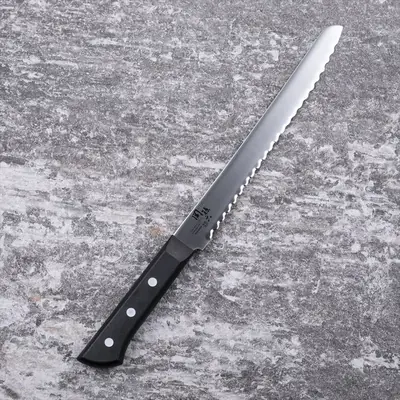 関孫六 わかたけ パン切りナイフ 210mm 黒い樹脂柄と波刃の全体